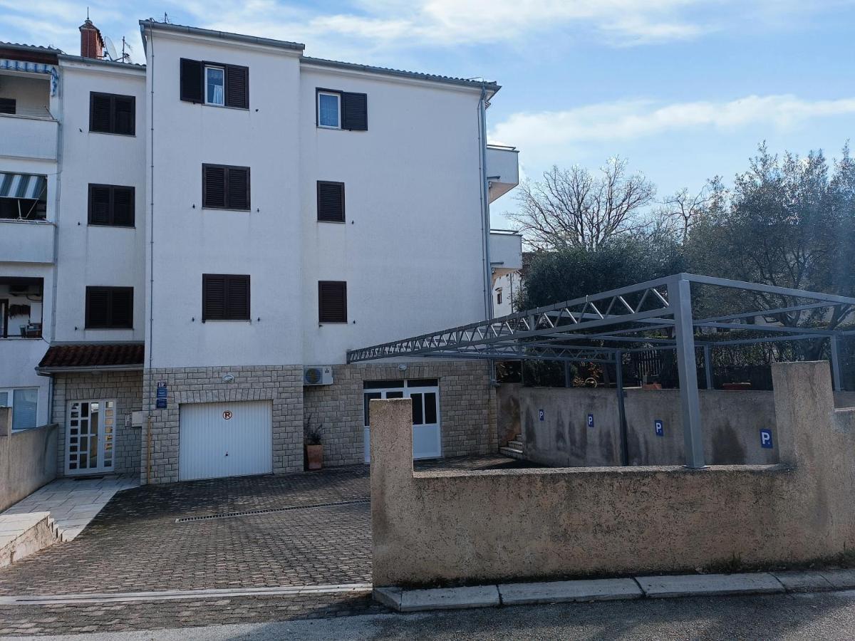 Apartments Jelovac Poreč Eksteriør bilde